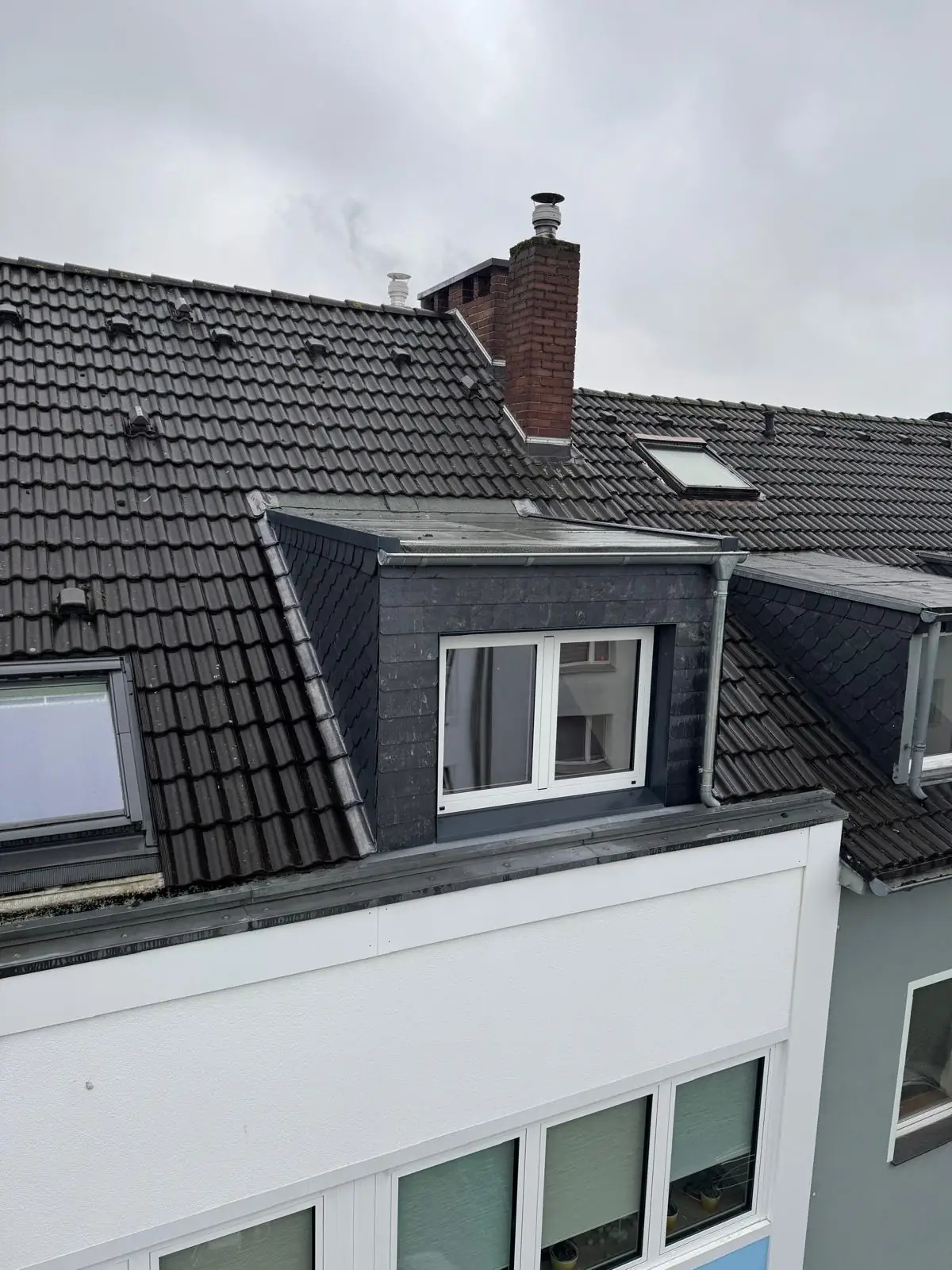 Dachgaube in Düsseldorf – FDX-Projektfoto