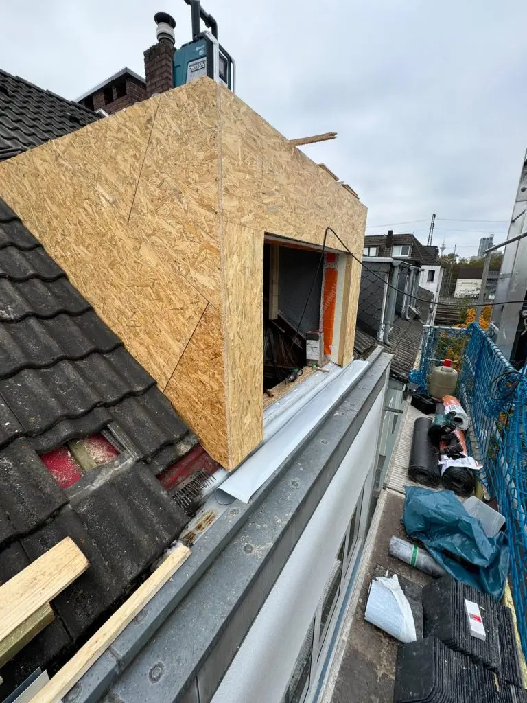 Dachgaube – Beplankung mit OSB-Platten – FDX-Planungsbüro Düsseldorf